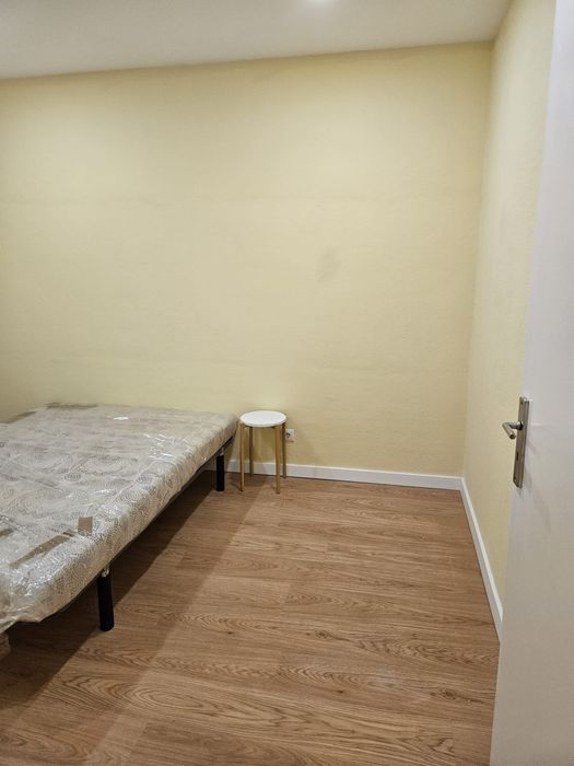 Arrenda-se quartos p/ estudantes junto ao parque nascente