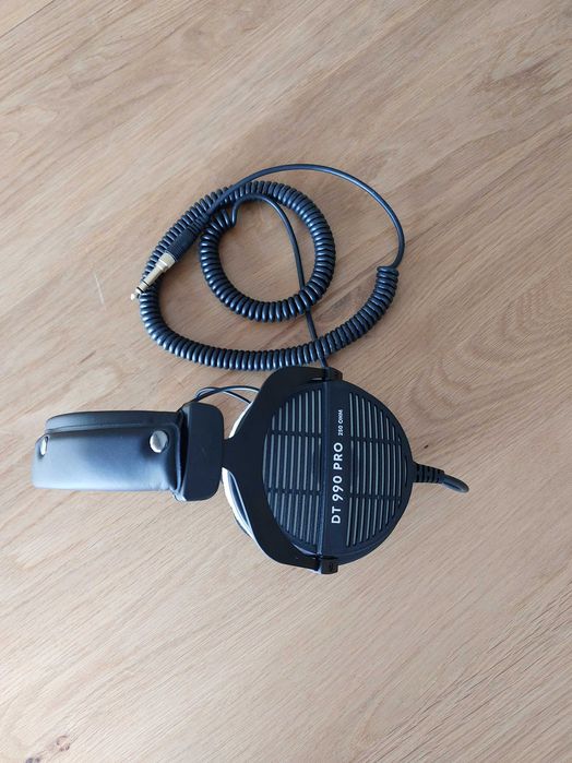 Fones Beyerdynamic DT 990 Pro