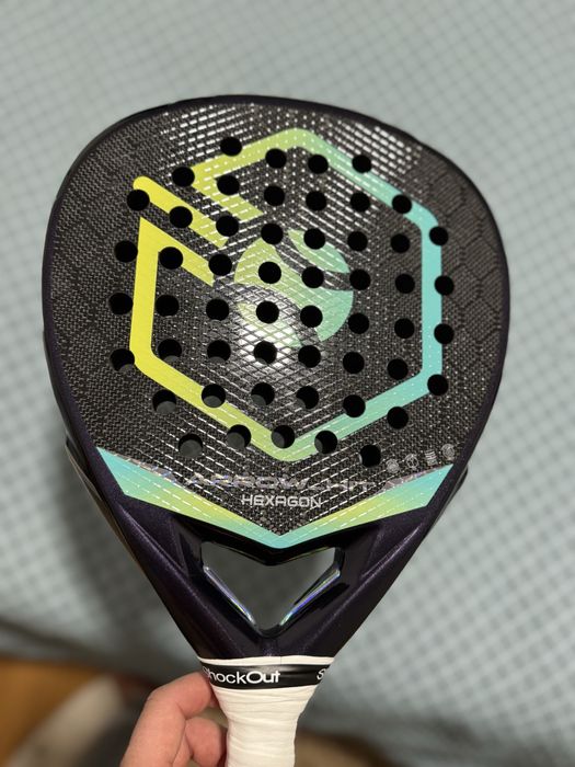 Adidas arrow hit hexagon