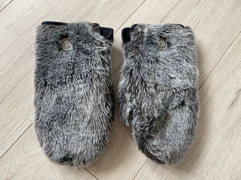 Рукавицы меховые варежки Only