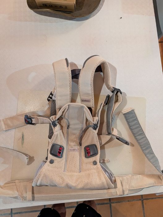 Marsupio Babybjorn rosa