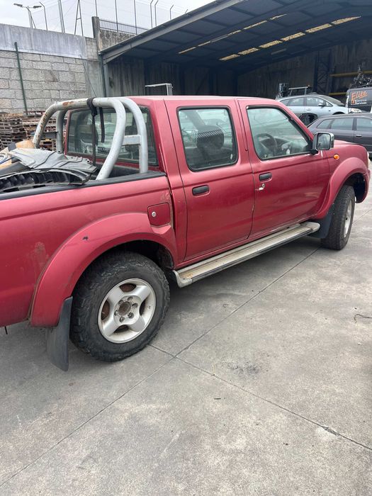 Nissan Navara D22 2.5 Para peças