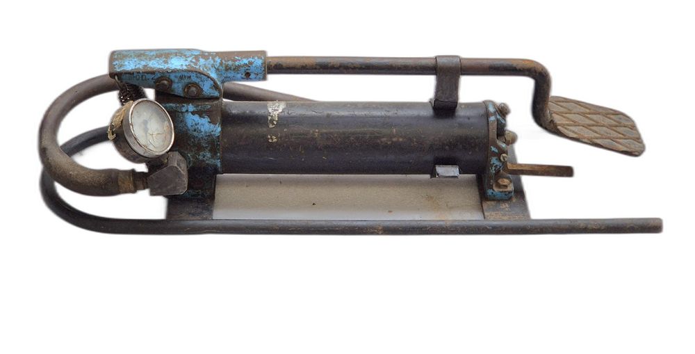 Pompa hydrauliczna nożna z manometrem i wężem niebieska do uszczelek Dichtung NOWE