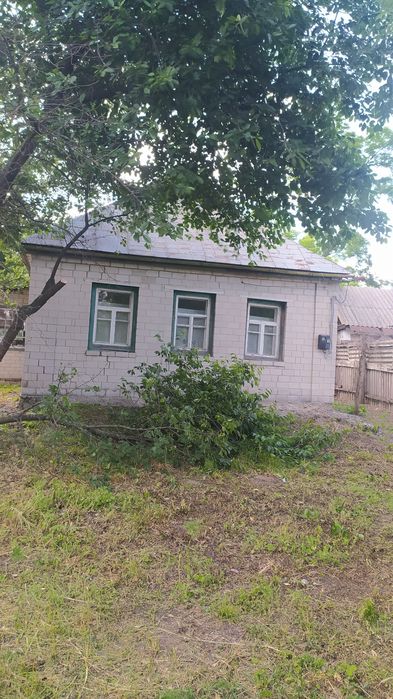 Будинок гарний. .