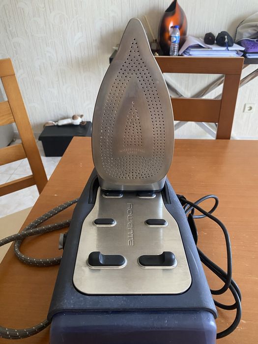 Ferro de engomar Rowenta