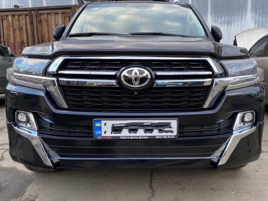 Обвіс спідниця Executive Lounge Toyota Land Cruiser 200 стиль 2021