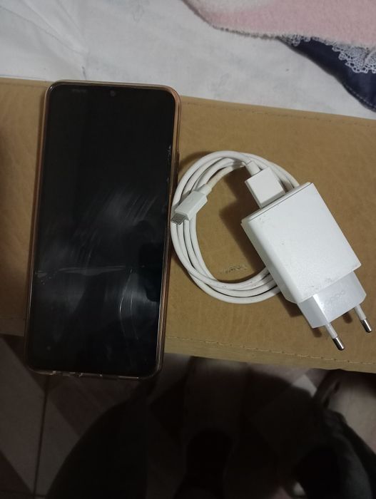 OPPO a17 4gb de RAM  ,64gb