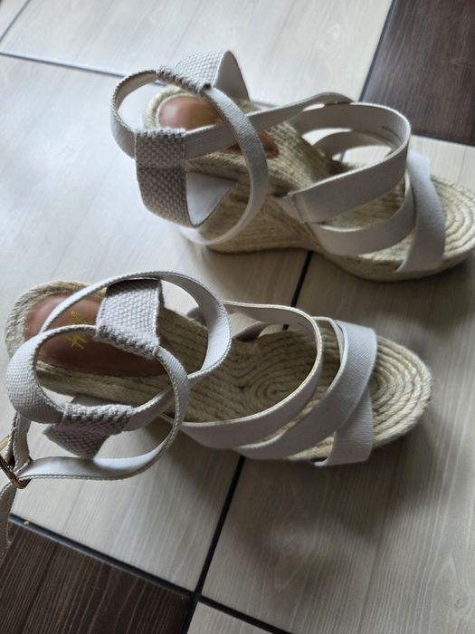 Espadryle na koturnie, sandałki na koturnie HM
