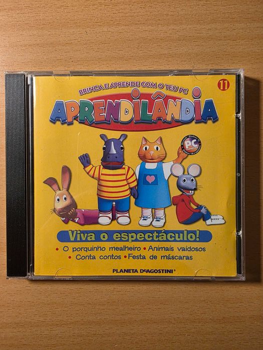 CD-ROM infantil "Aprendilândia" com cinco histórias