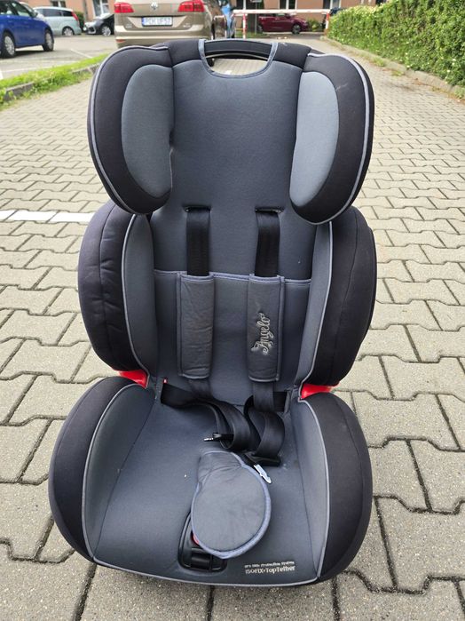 Fotelik samochodowy Caretero Angelo Fix 9-36kg ISOFIX