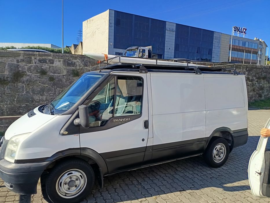 Aluguer carrinha com motorista