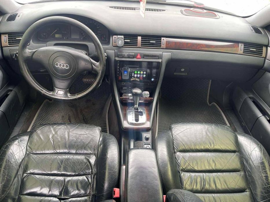 Срочно Audi A6 2,5 дизель універсал 2000