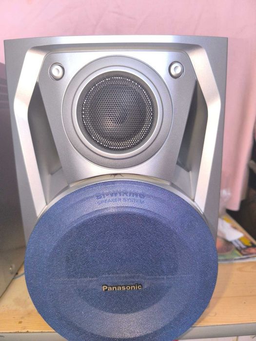 Wieża PANASONIC z głośnikami i pilotem cały komplet 5xCD