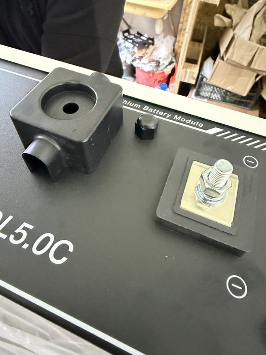 Акумуляторна батарея Dyness DL5.0C 51.2v 100ah 5.12 kwh LifePo4