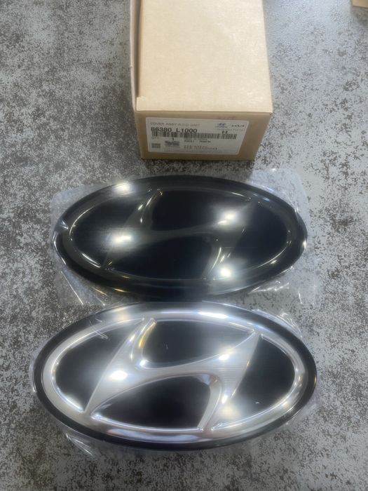 Эмблема решетки радиатора Hyundai Sonata DN8 2020-2023
