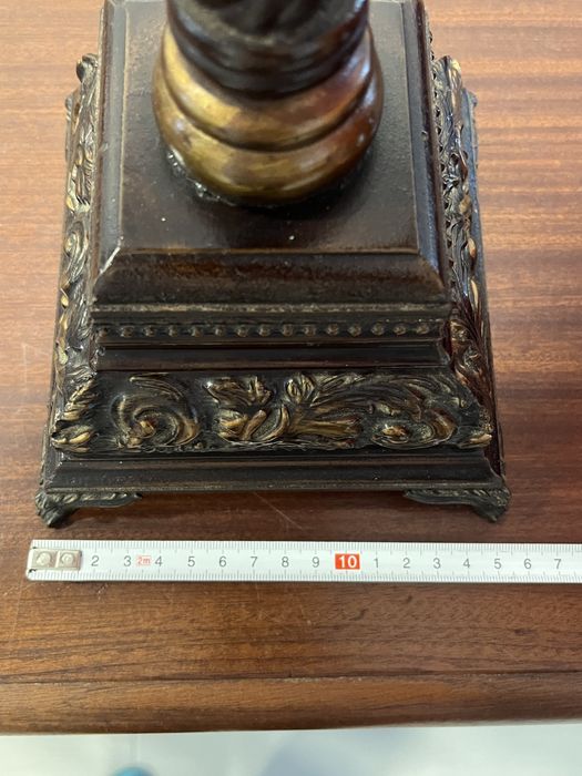 Castiçais muito elegantes