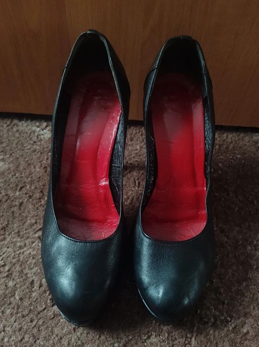 Buty damskie na obcasie, szpilce, koturnie, korku, rozm. 40