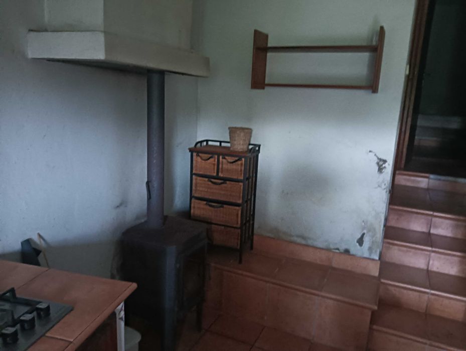 CASINHA T2 PRONTA A HABITAR NA ZONA DA MÊDA