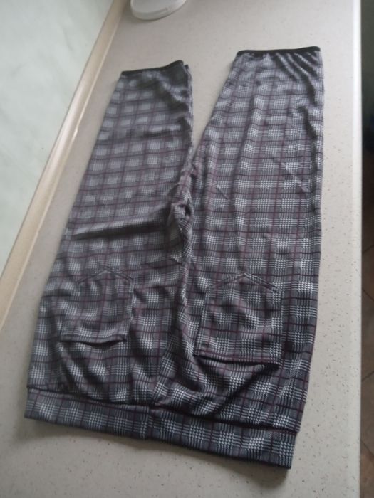 Spodnie damskie w pasie 40 cm