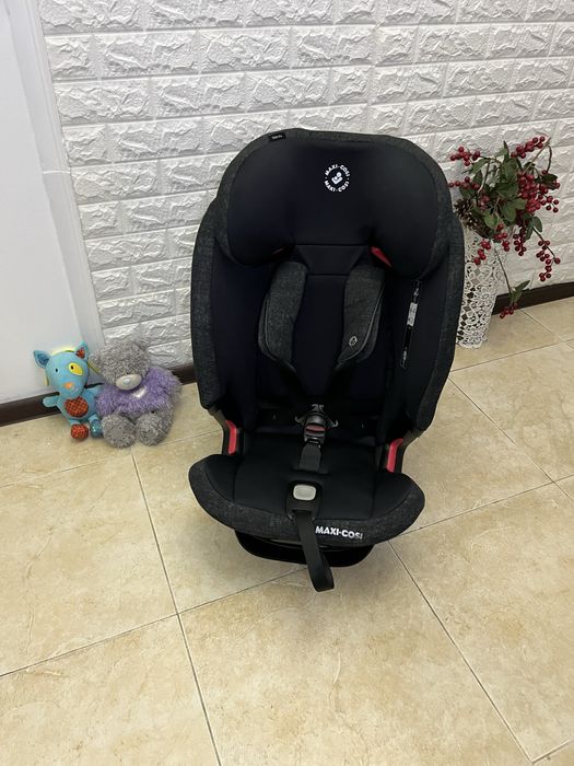 Автокрісло MAXI-COSI Titan Pro Група 1/2/3 (9-36 кг) максі косі
