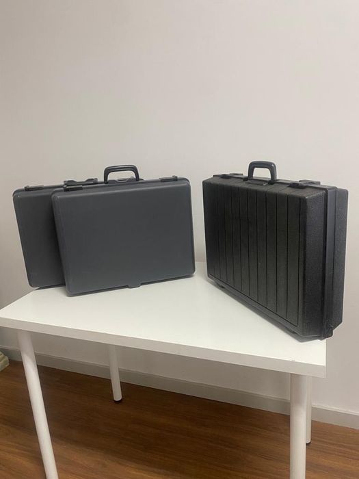 Malas de ferramentas etc.