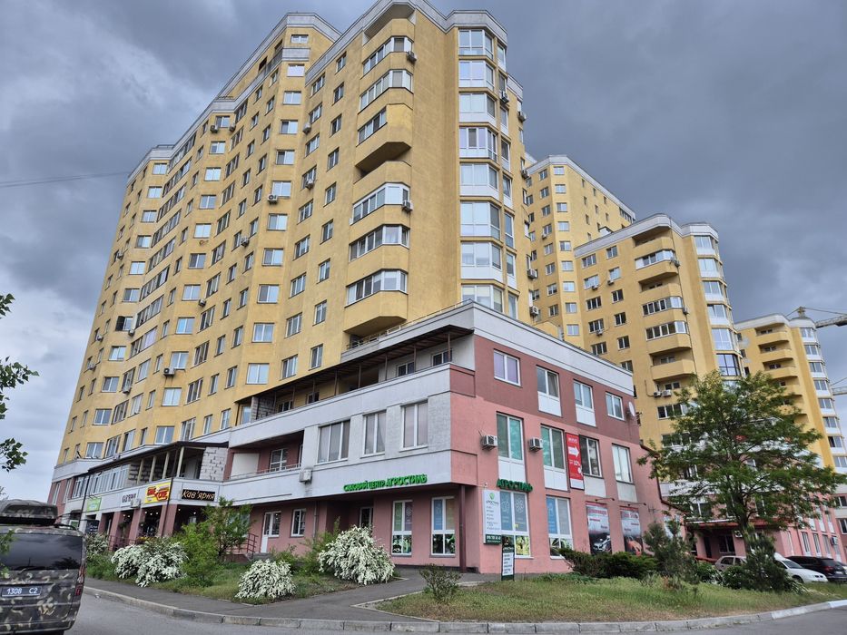 Продаж 2к 70,5квм квартира Харченко 47А Бортничі
