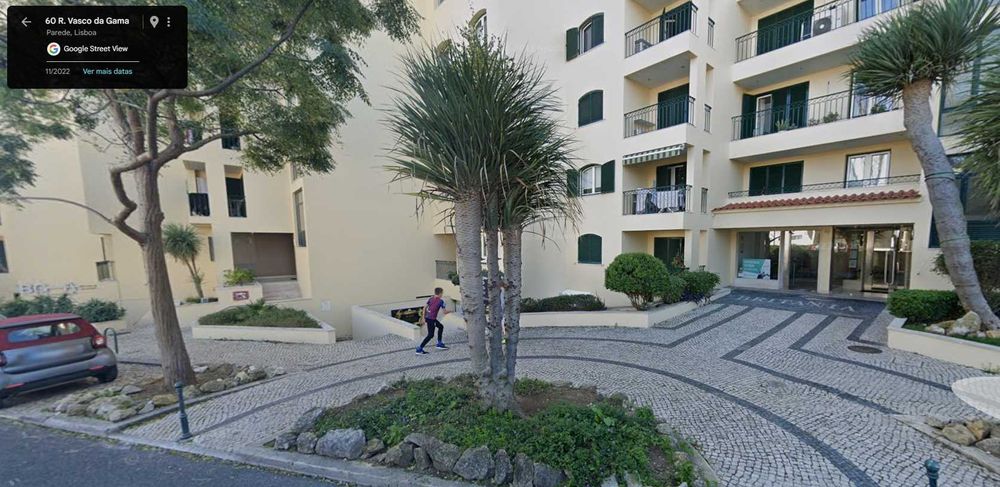 Espaço Comercial para Transformação em T2  na Parede