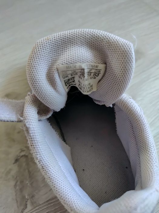 Buty sportowe sneakersy na rzepy Adidas 26