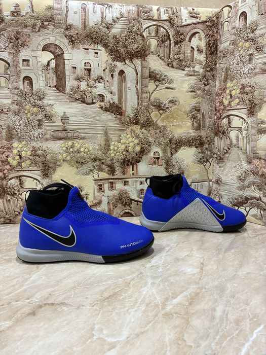 33.5/21 см Nike Phantom  нові сороконіжки футзалки бутси
