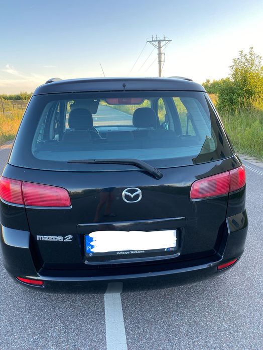 Samochód Mazda 2