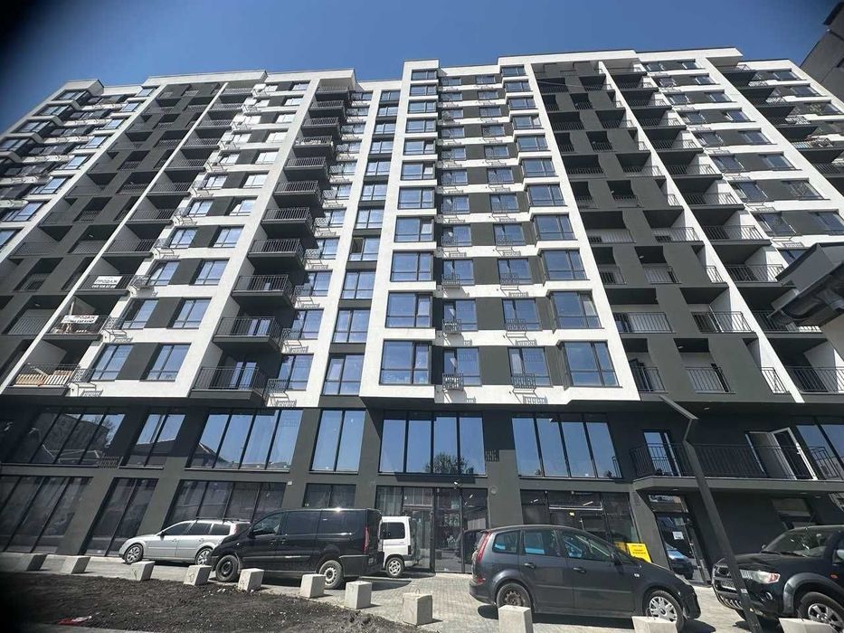 Продам 2 км в центрі А5