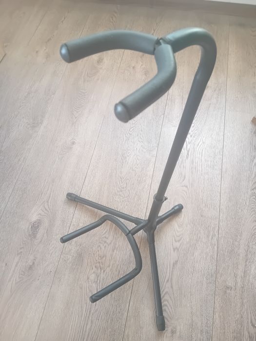 Stojak na gitare