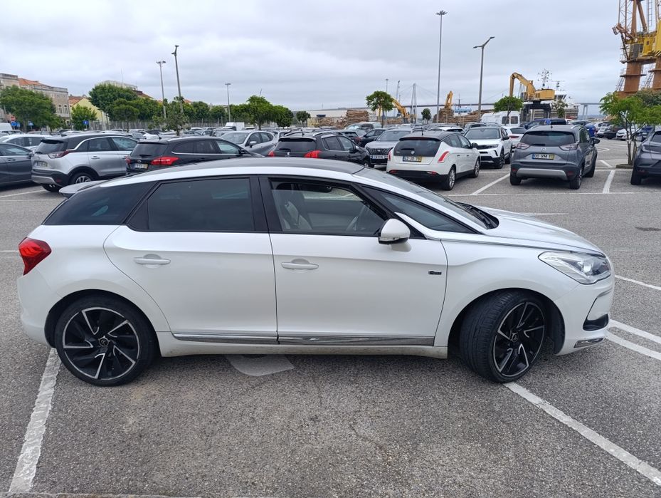 Citroen DS5 2.0 Hybrid/gasóleo