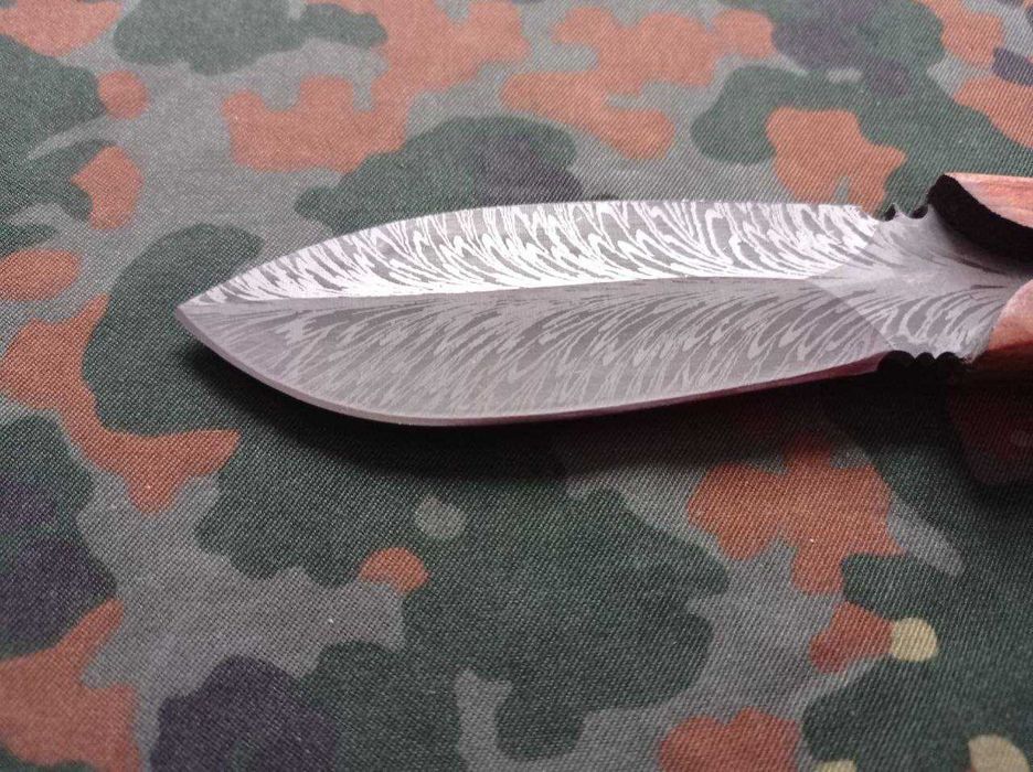 Туристичний ніж Пташине Перо Damascus Brown 20см,ручка дерево,чехол