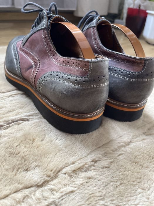 Чоловічі шкіряні туфлі