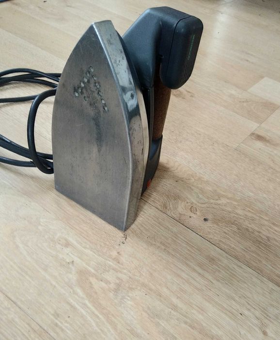 Świetne żelazko firmy Kenwood z Francji