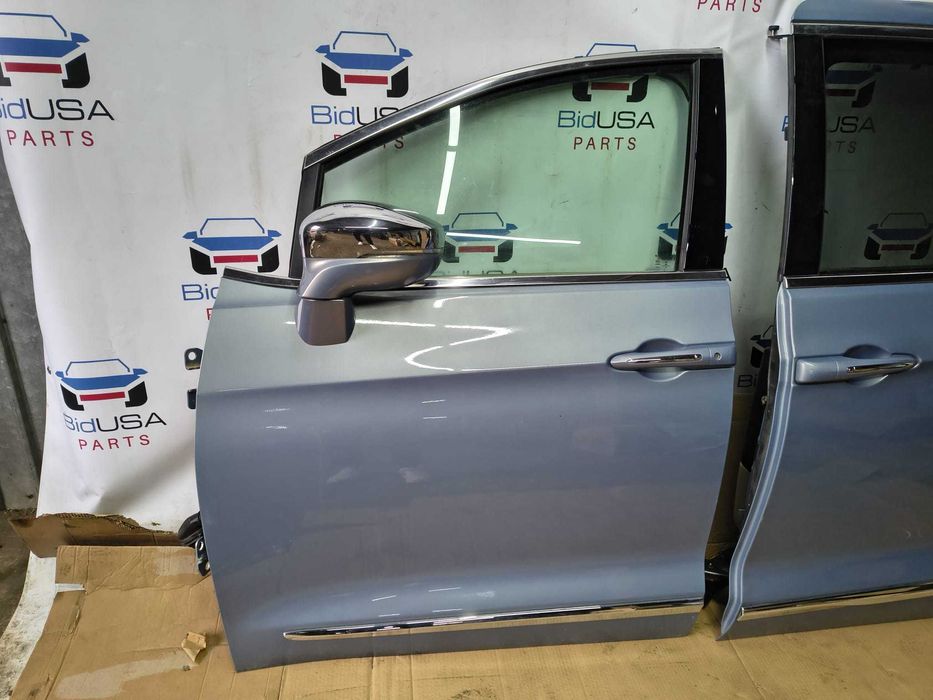 Komplet Drzwi LEWE Przód Tył Chrysler Pacifica PLATINIUM PQA