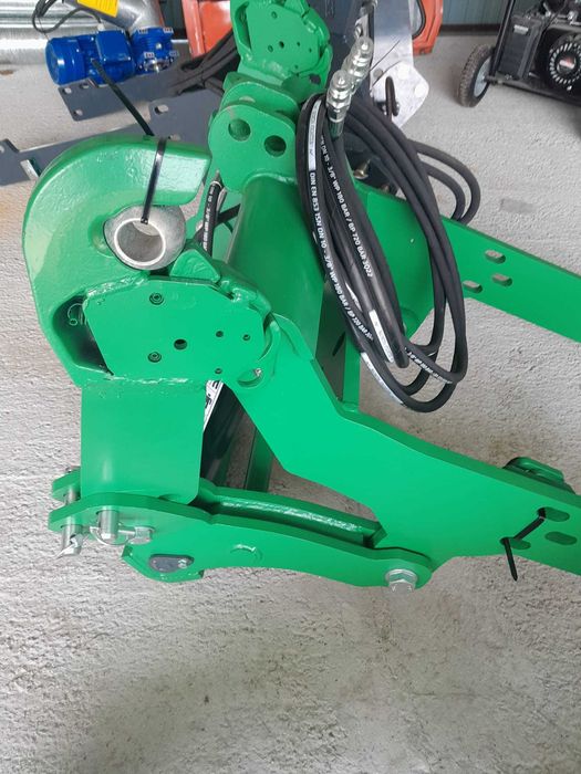 Tuz ciągnika 2/3T Pronar John Deere New Holland Same Deutz Farmtrack