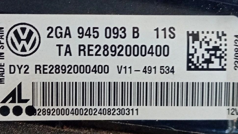Farolim da mala esquerdo VOLKSWAGEN T-Roc (A11)