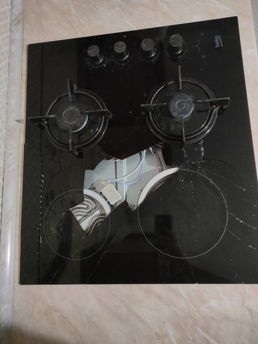 Варильна комбінована поверхня Beko на запчастини