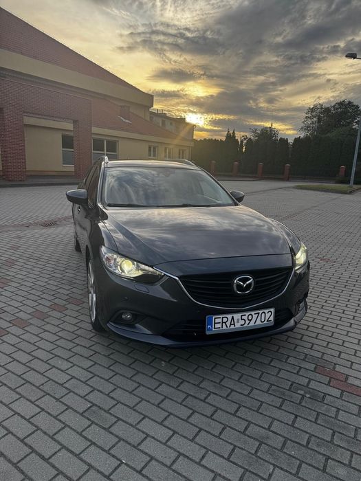 Mazda 6