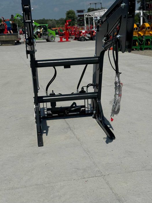 Ładowacz czołowy Agrosped model V 1500 Ursus Zetor MTZ montaż dostawa