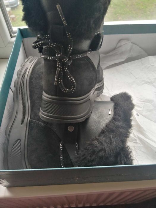 Сапожки жіночі GEOX 39