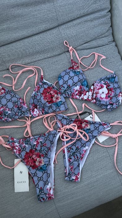 Купальникк  Gucci