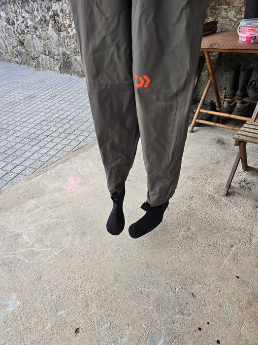 Waders Daiwa Respiráveis 4 Camadas