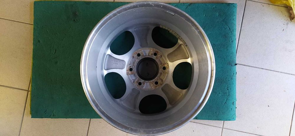 Felgi Nissan Navara D22 17x8JJ 6x139.7