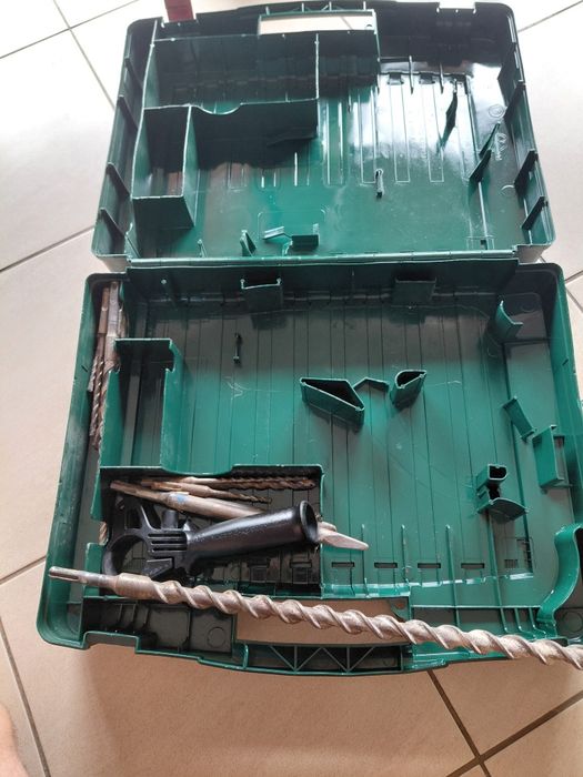 Bosch Martelo Perfurador PBH 2800 RE
