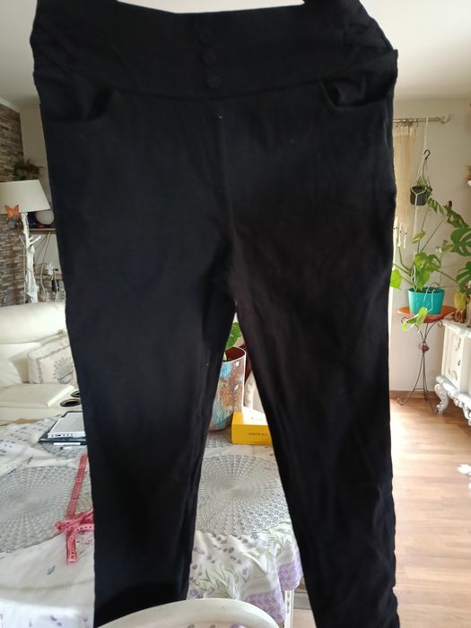 Spodnie czarne r.xxl