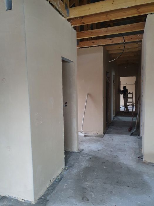 Tynki maszynowe gipsowe