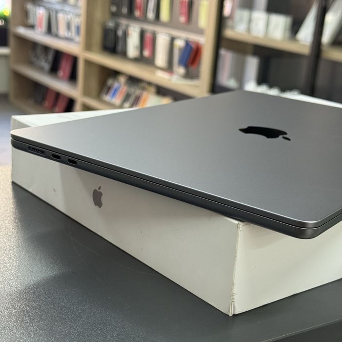 Топова комплектація MacBook Air 15'' 2023 M2 / 16 GB / 1 TB Магазин